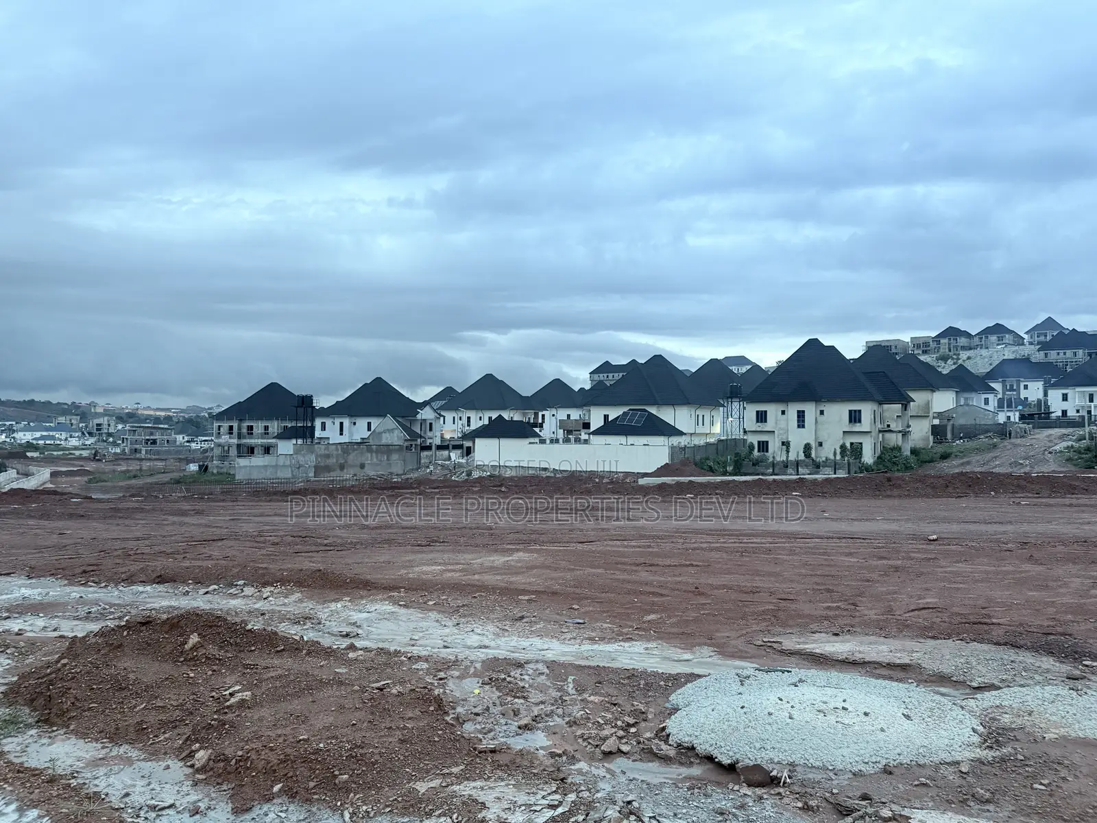 Distress Sale: 450sqm Land at Admiralty Estate Asokoro Abuja
