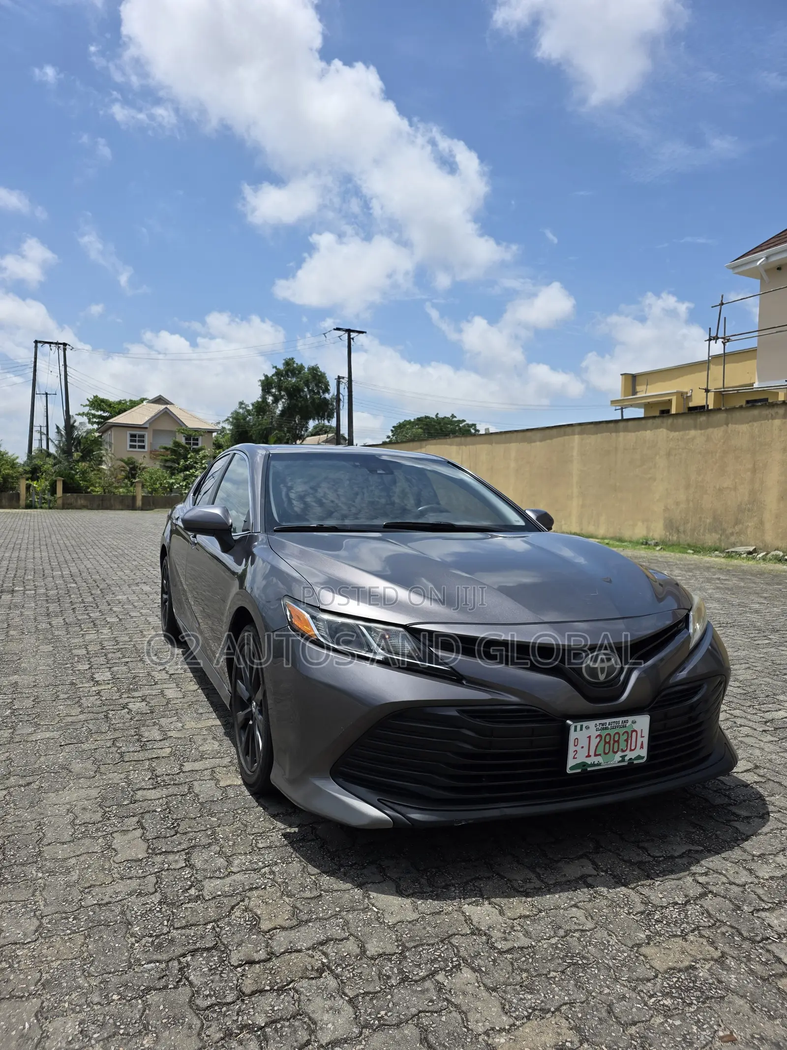 Toyota Camry LE FWD (2.5L 4cyl 8AM) 2018 Gray
