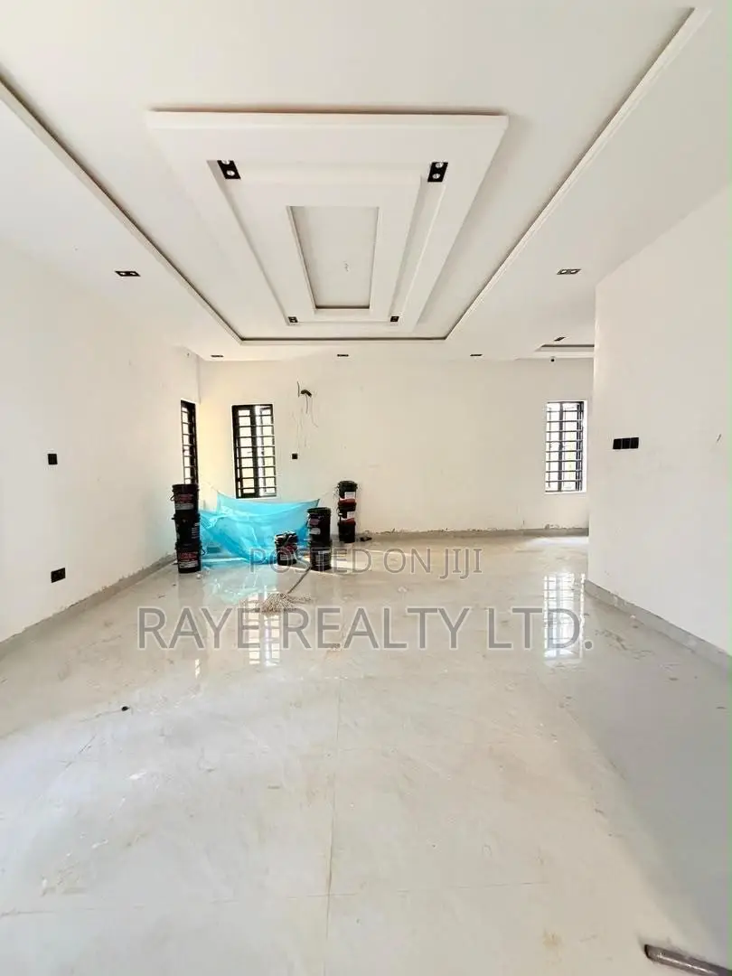 4bdrm Duplex in Gbagada for sale