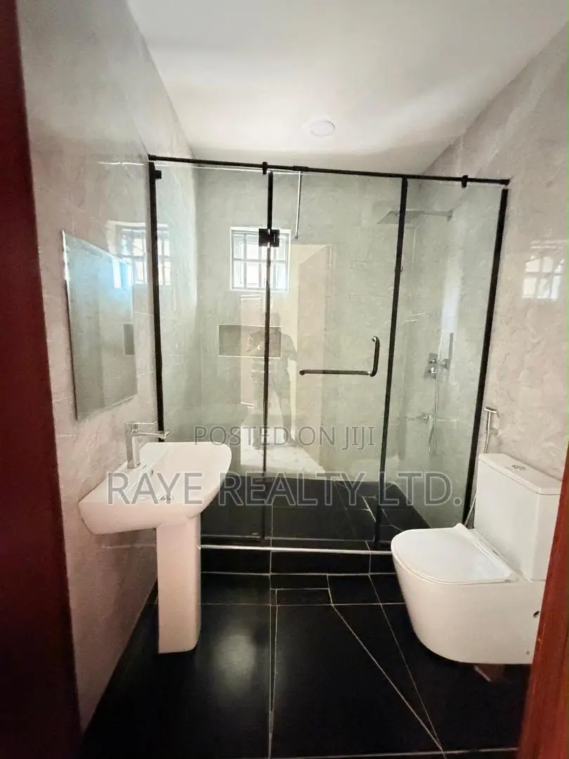 4bdrm Duplex in Gbagada for sale