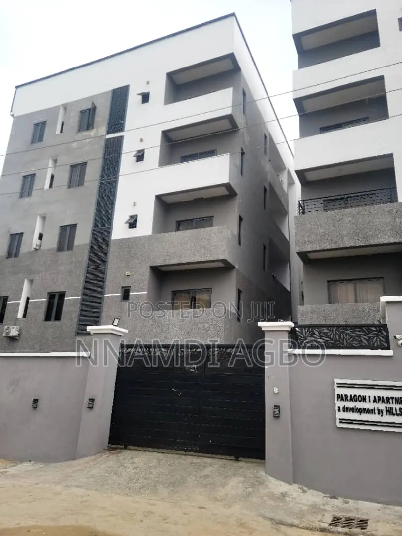 2bdrm Apartment in Lekki Phase 1 for rent