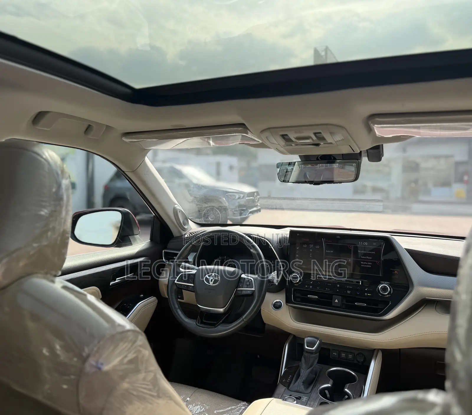 Toyota Highlander Platinum AWD 2020 Red