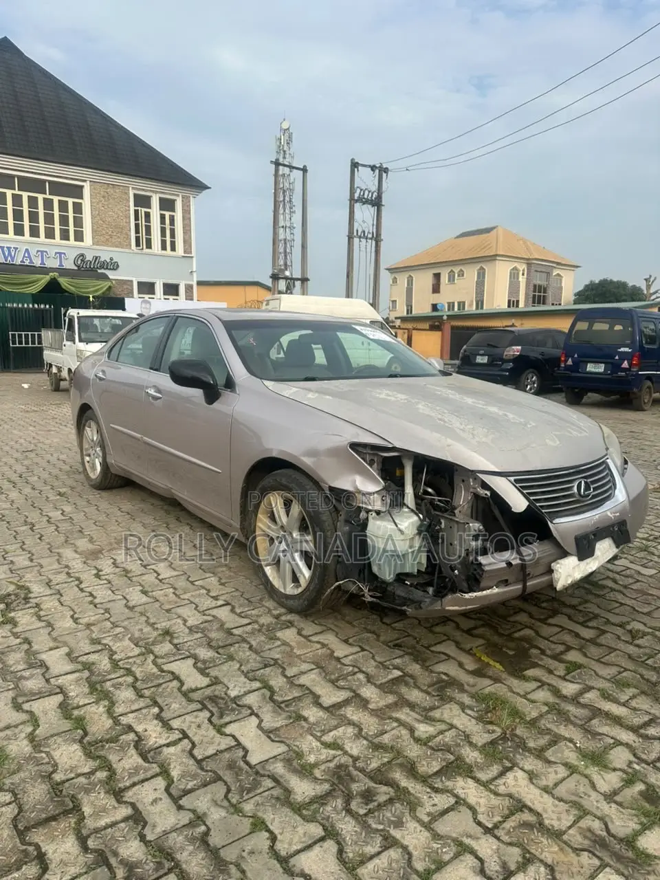 Lexus ES 350 2010 Gold