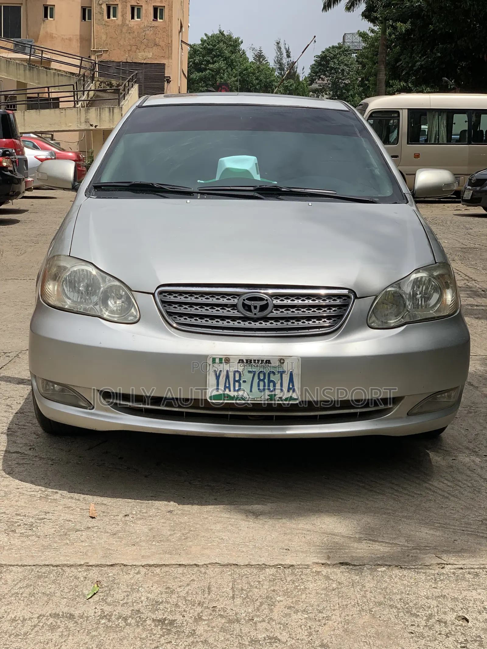 Toyota Corolla LE 2004 Silver