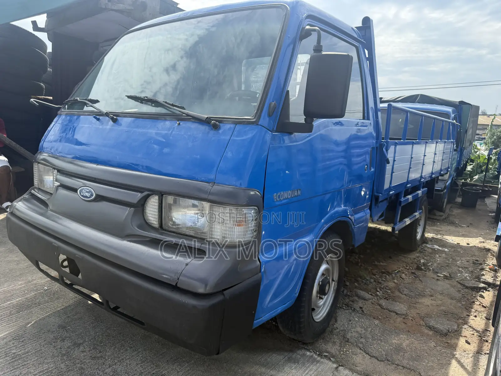 Foreign Used Ford Pick - Up Mini Truck.