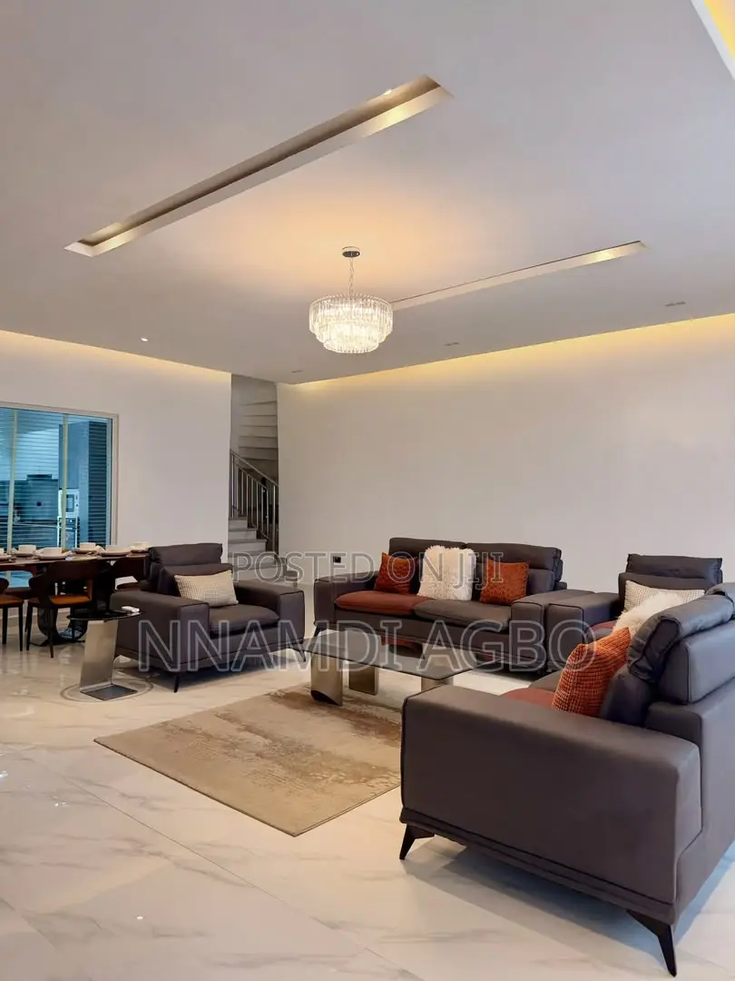 Furnished 3bdrm Penthouse in Guzape District for sale