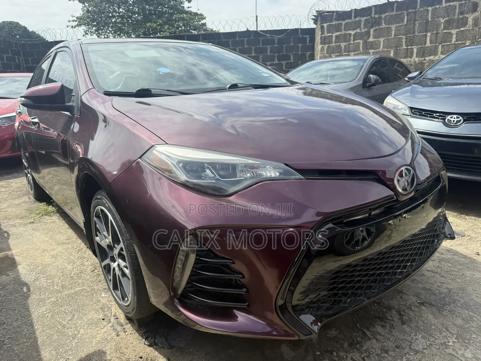 Toyota Corolla 2018 Burgundy