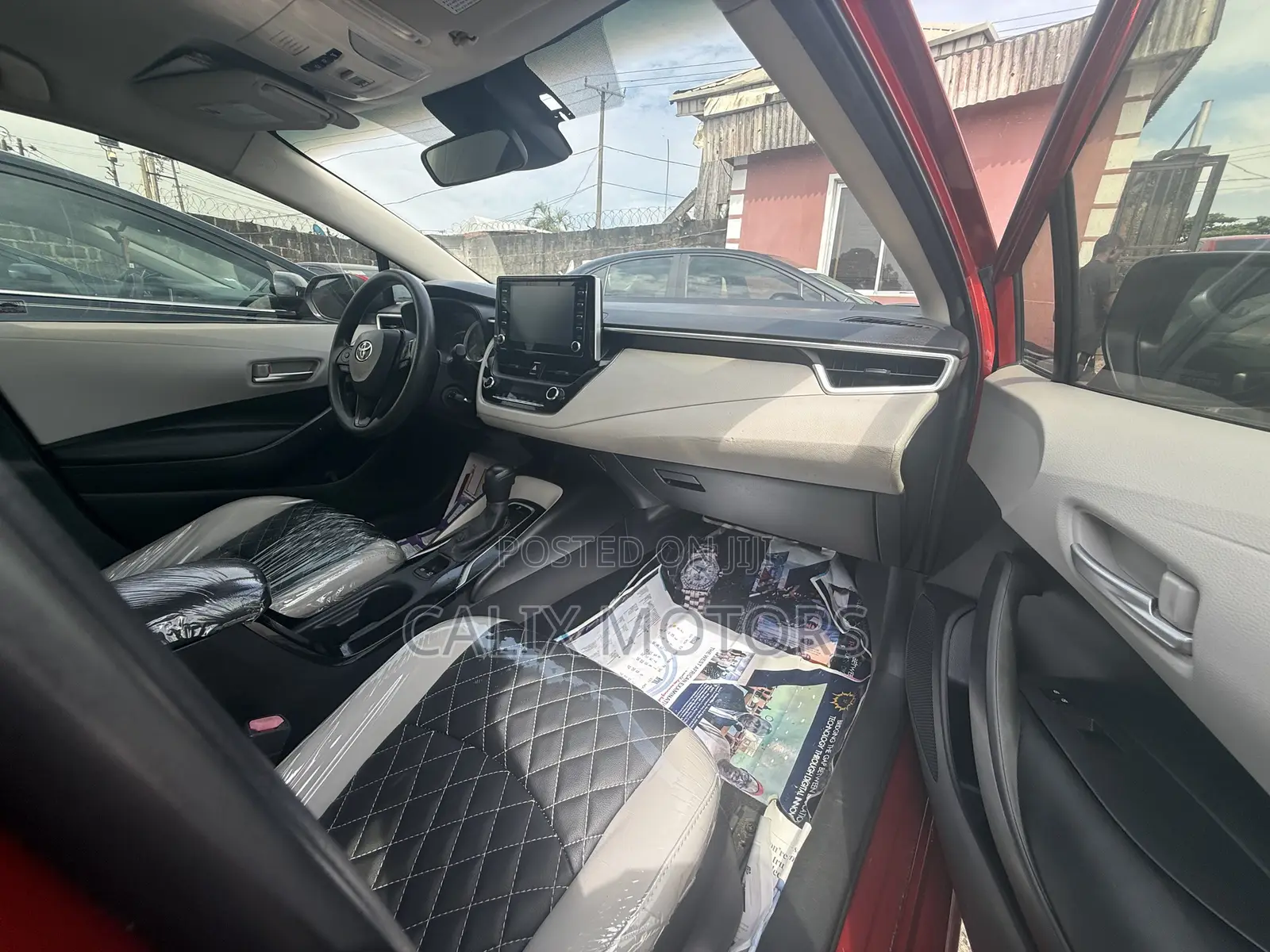 Toyota Corolla 2022 Red