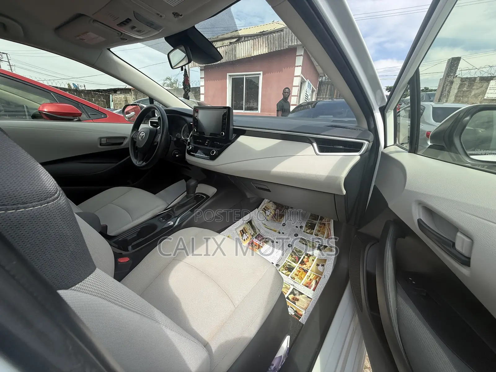 Toyota Corolla 2022 White