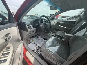 Toyota Corolla 2013 Red