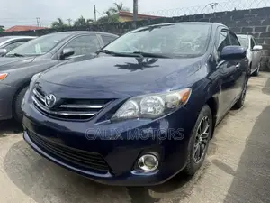 Toyota Corolla 2013 Blue