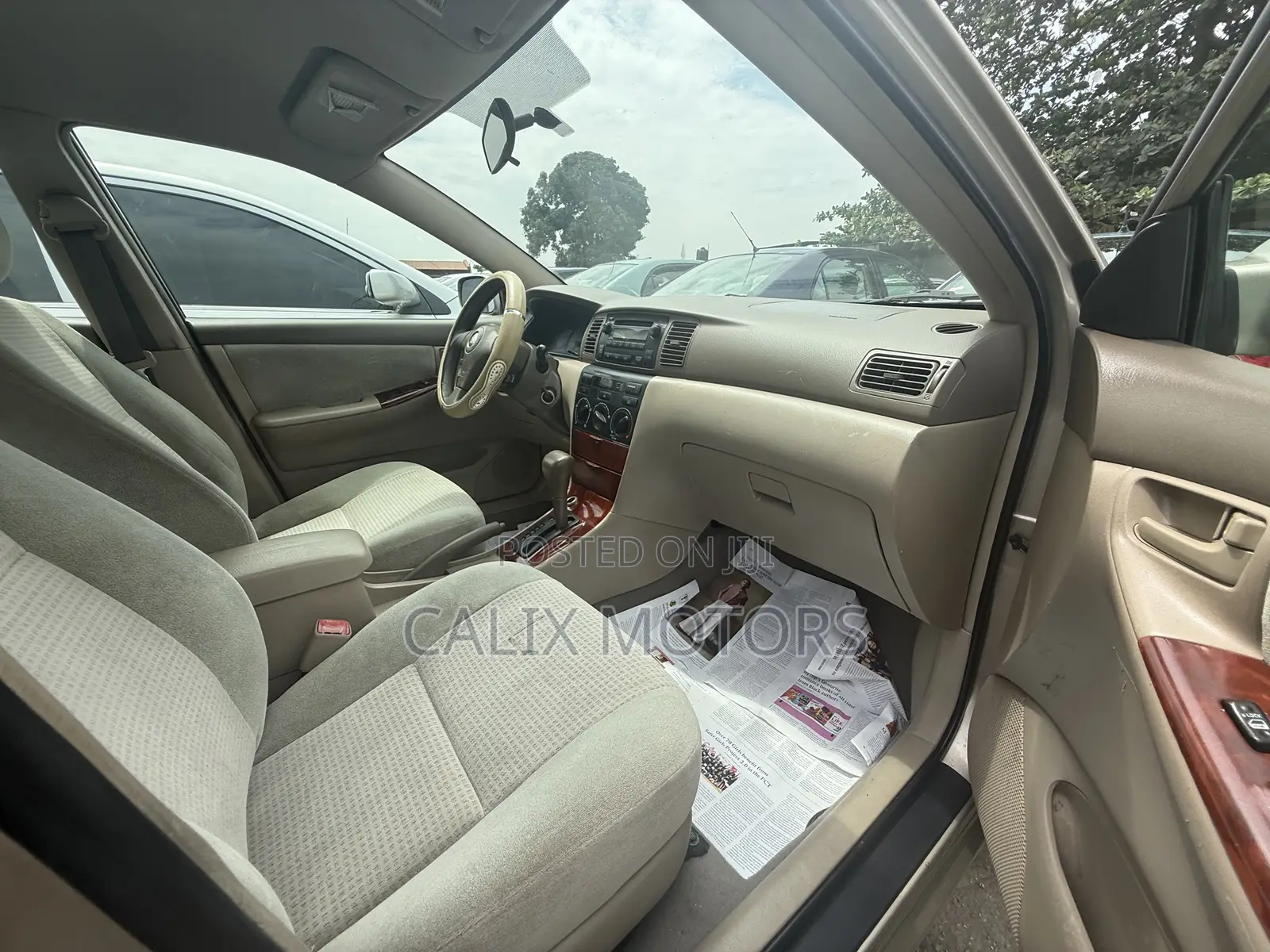 Toyota Corolla 2005 Gold