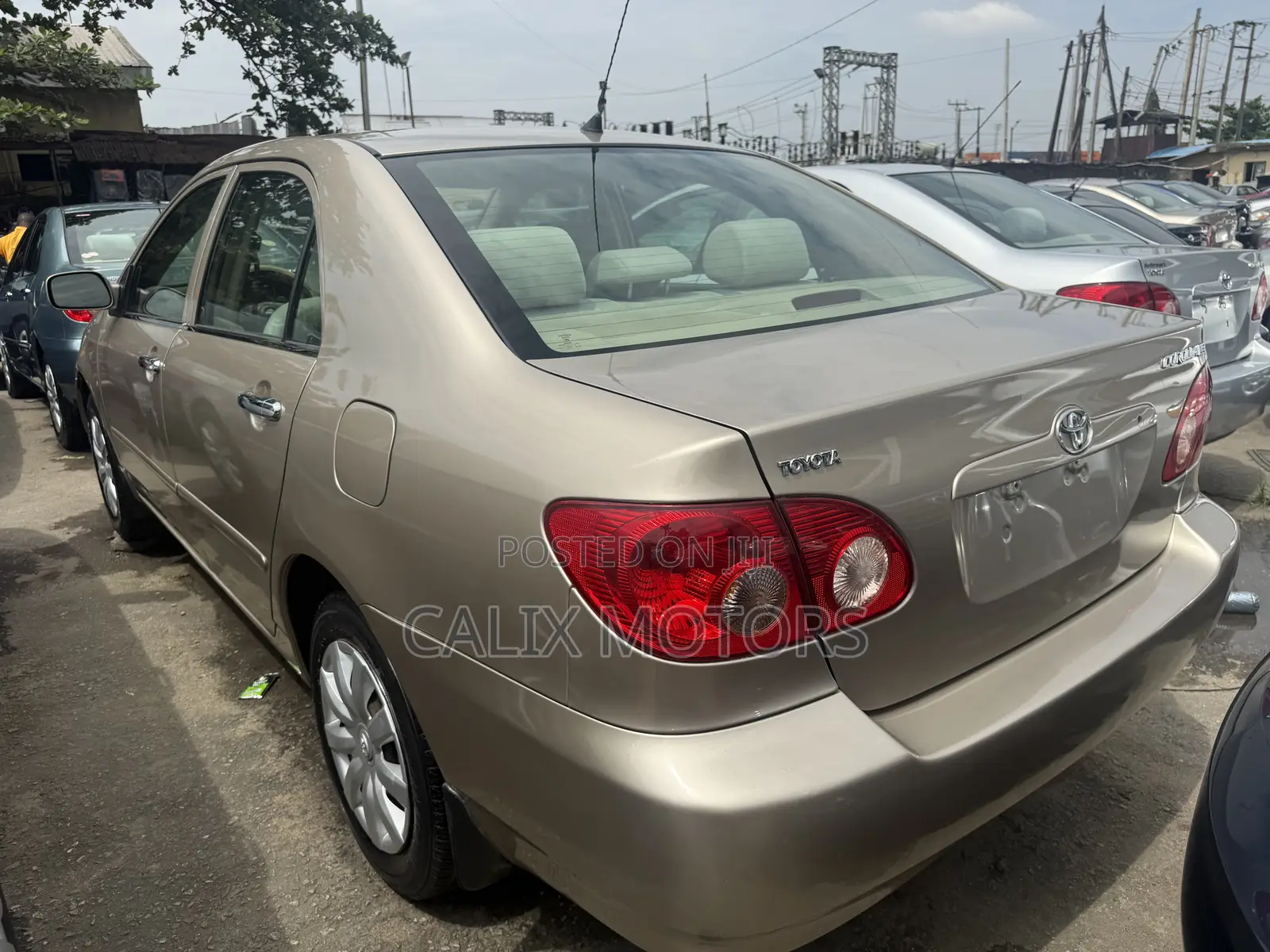 Toyota Corolla 2005 Gold