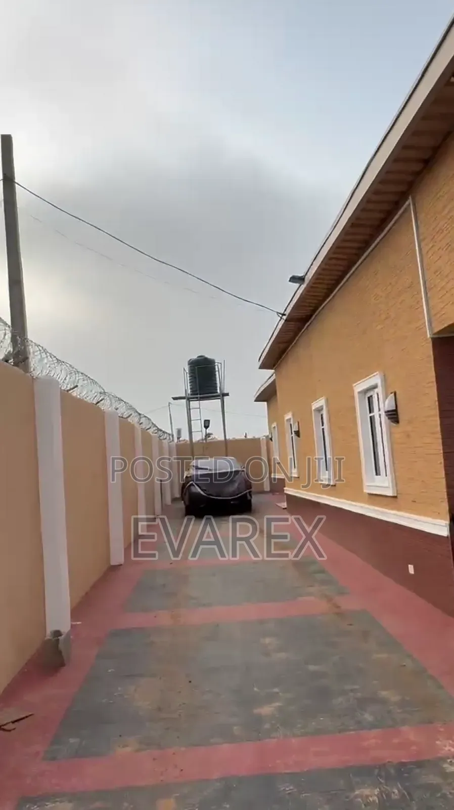 4bdrm Block of Flats in Agbara-Igbesan for sale