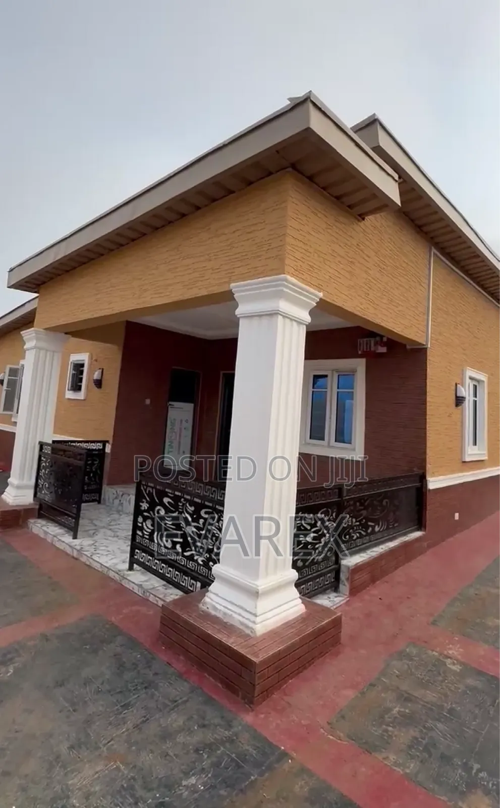 4bdrm Block of Flats in Agbara-Igbesan for sale
