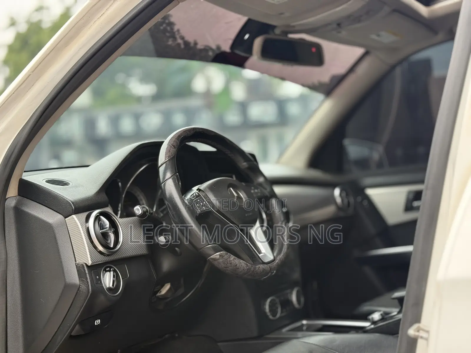 Mercedes-Benz GLK-Class 350 4MATIC 2014 White