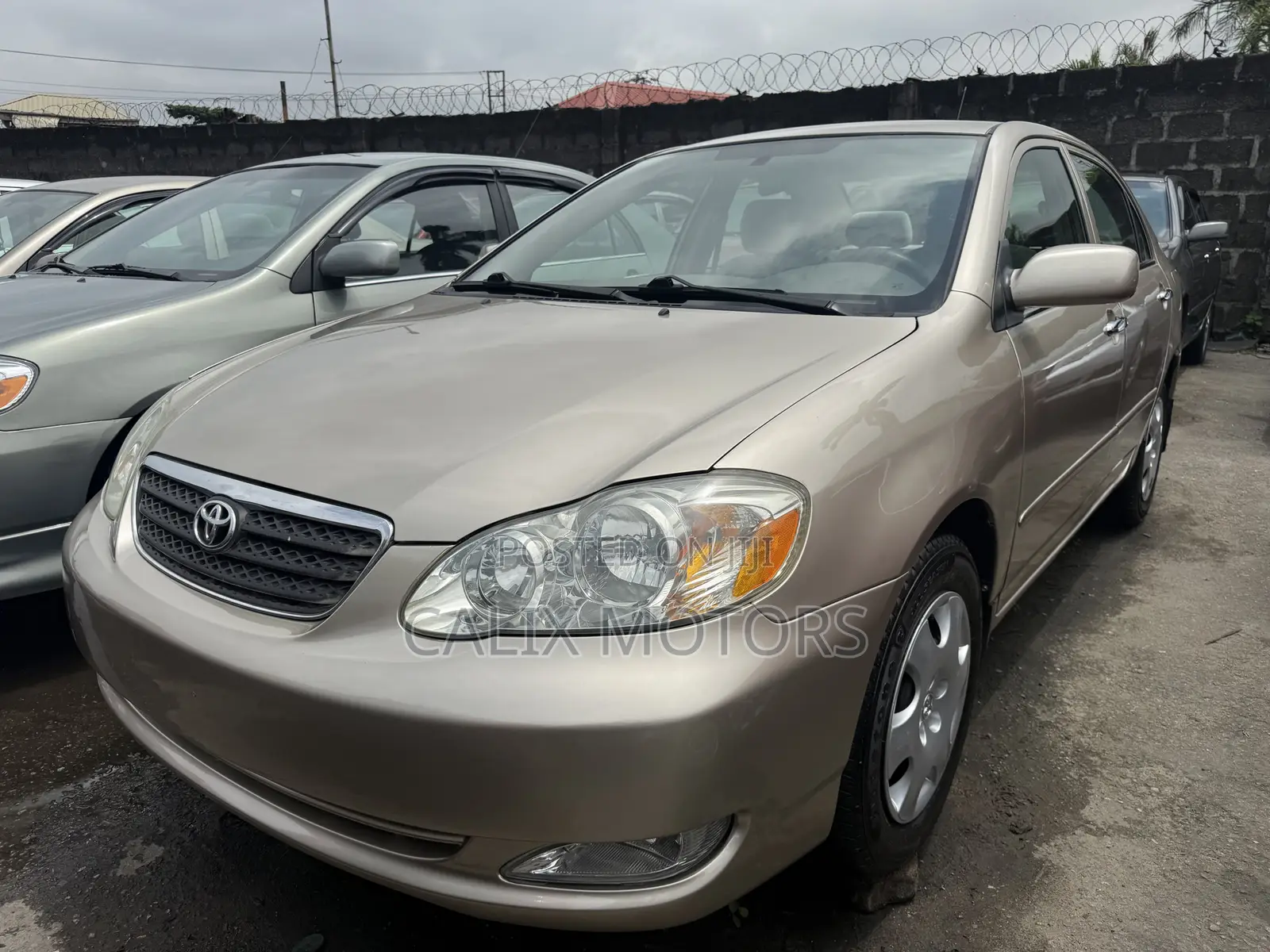 Toyota Corolla 2006 Gold