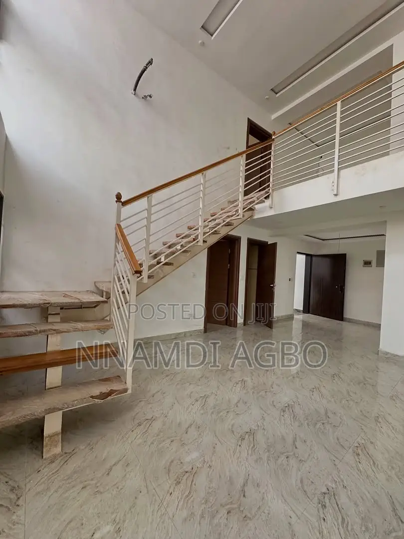 3bdrm Apartment in Jabi for sale