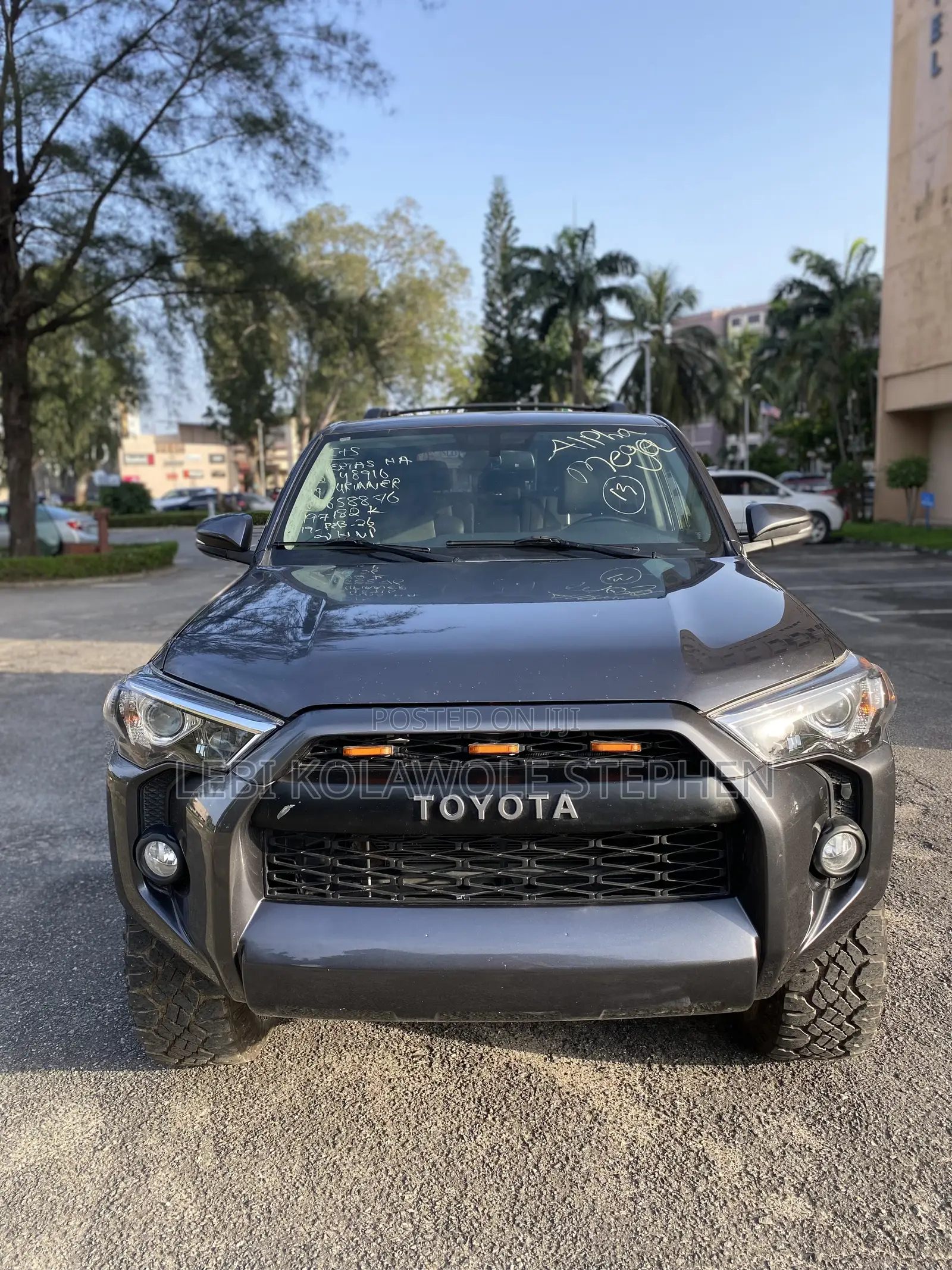 Toyota 4-Runner SR5 4x2 Premium 2019 Gray