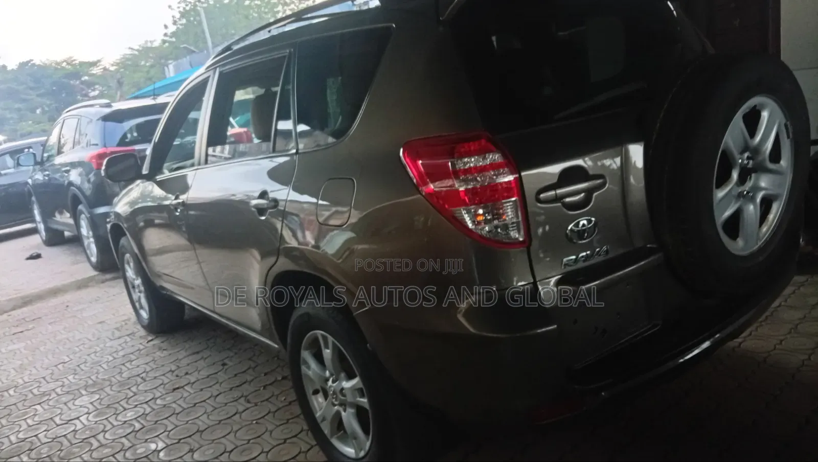 Toyota RAV4 2012 Beige
