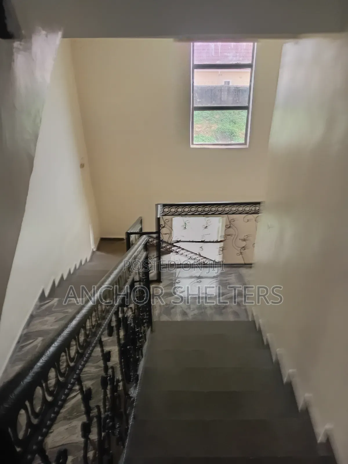 4bdrm Duplex in Behind Dunamis, FHA for sale