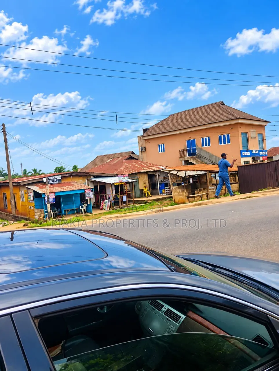 8bdrm Bungalow in Moniya Ibadan for sale