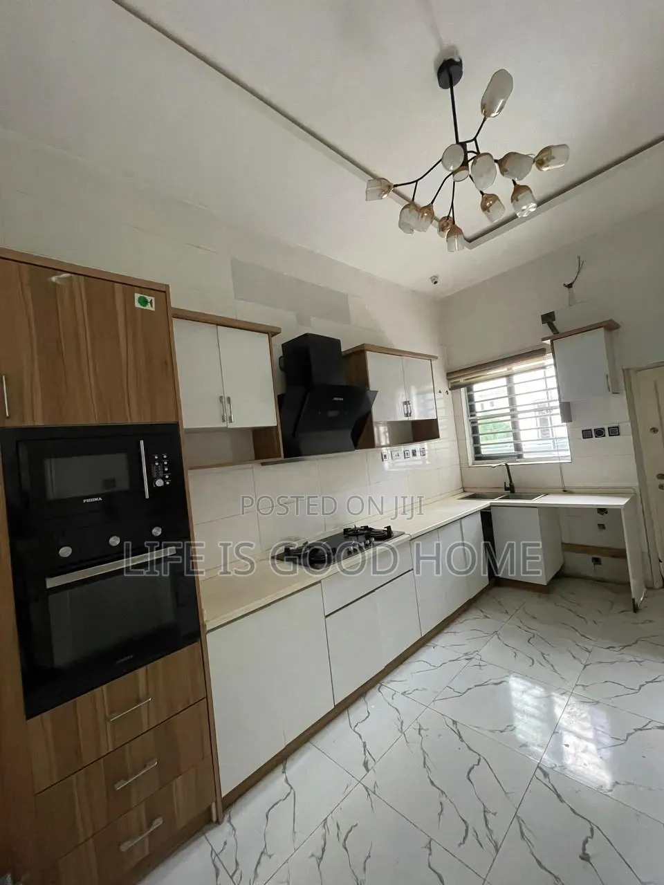 4bdrm Duplex in Royal Pine, Chevron for rent