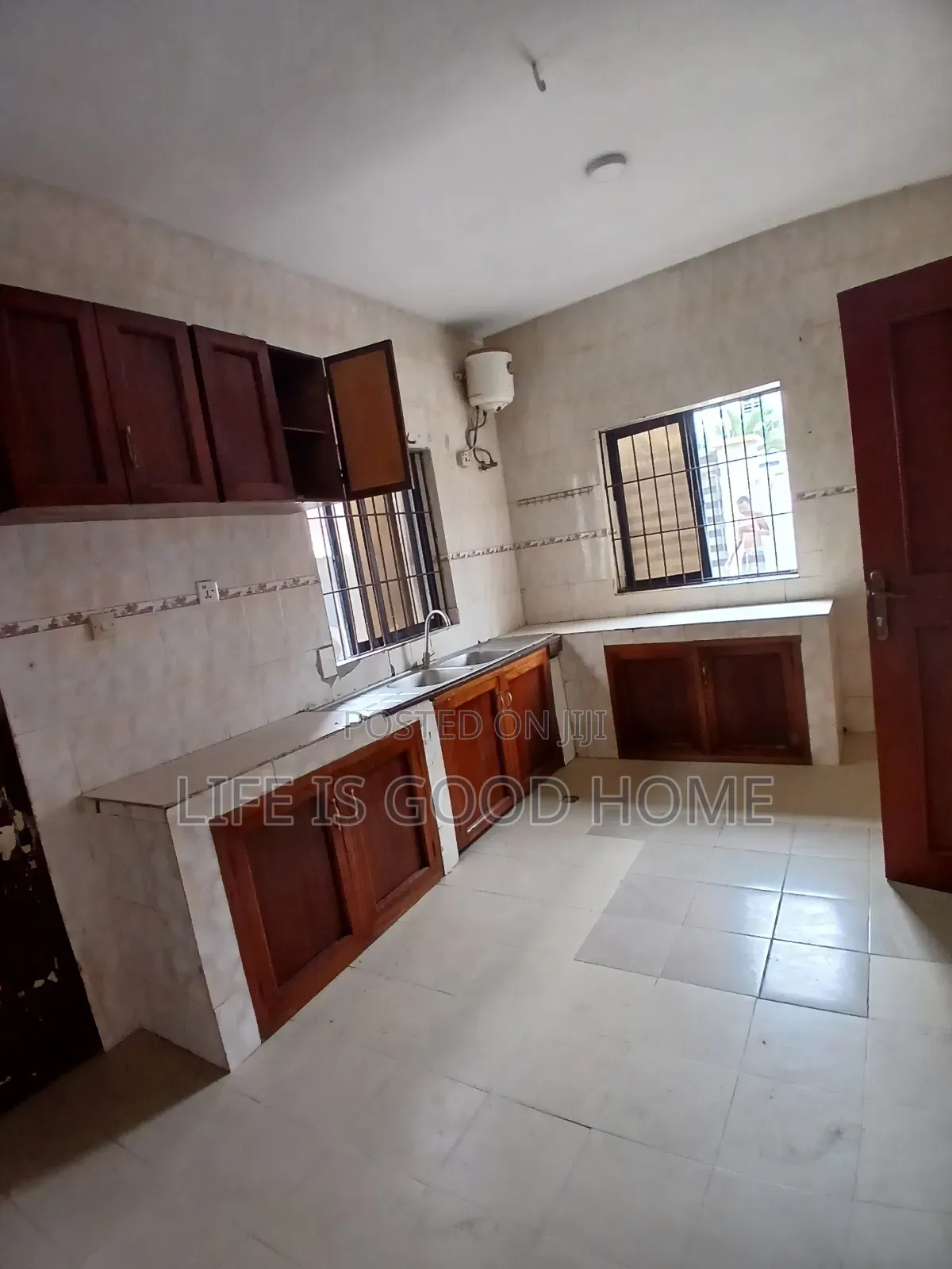 3bdrm Apartment in Ikots Villa, Ikota for rent