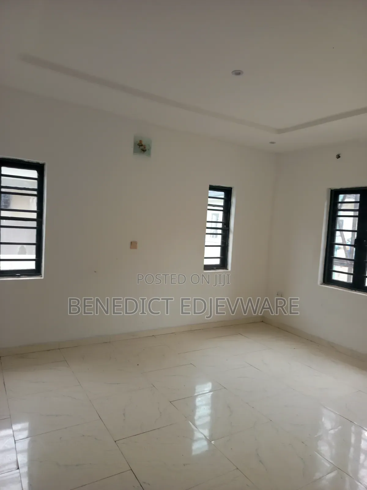 3bdrm Bungalow in Oribanwa Estate for rent