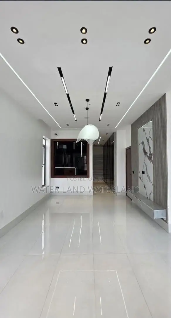 5bdrm Duplex in Lekki Palm City for sale