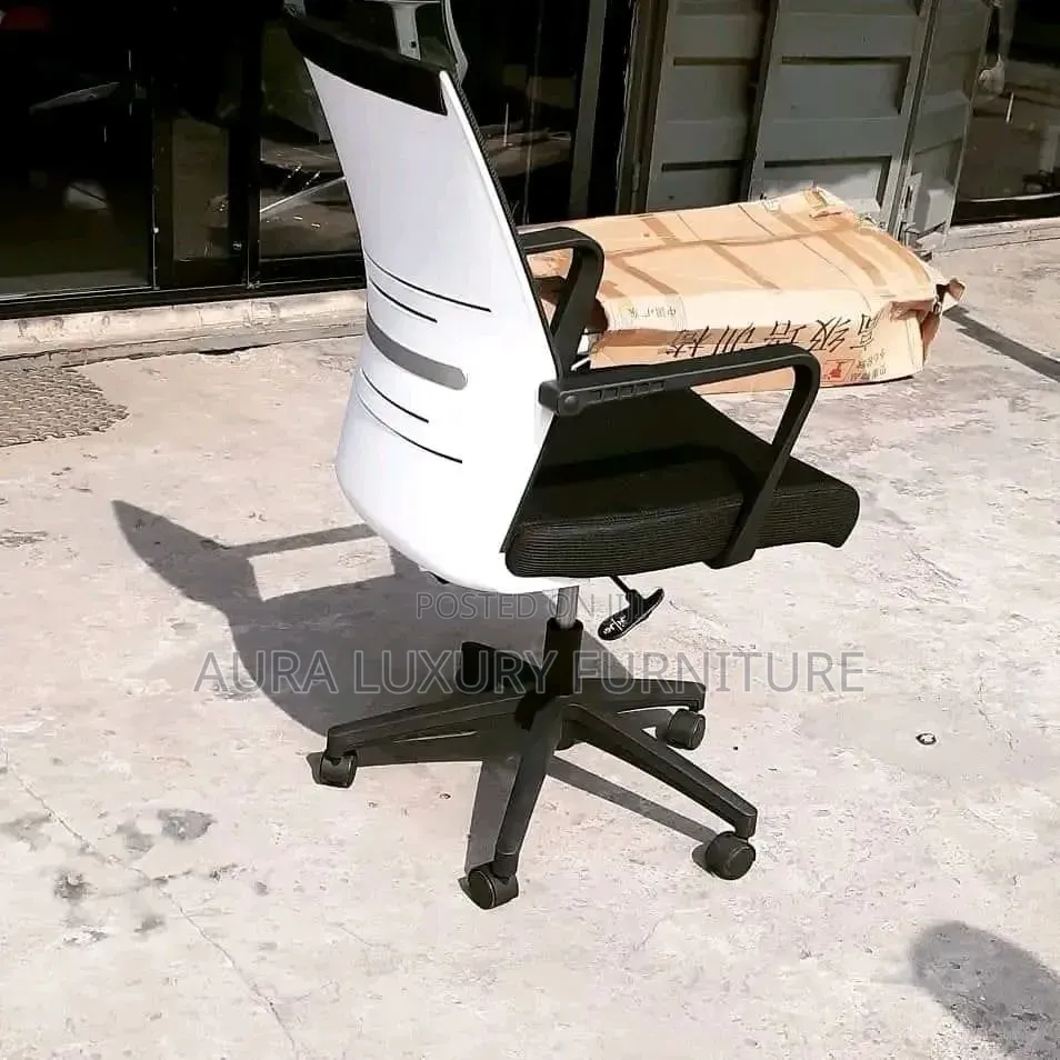 Luxury Corporate Chair