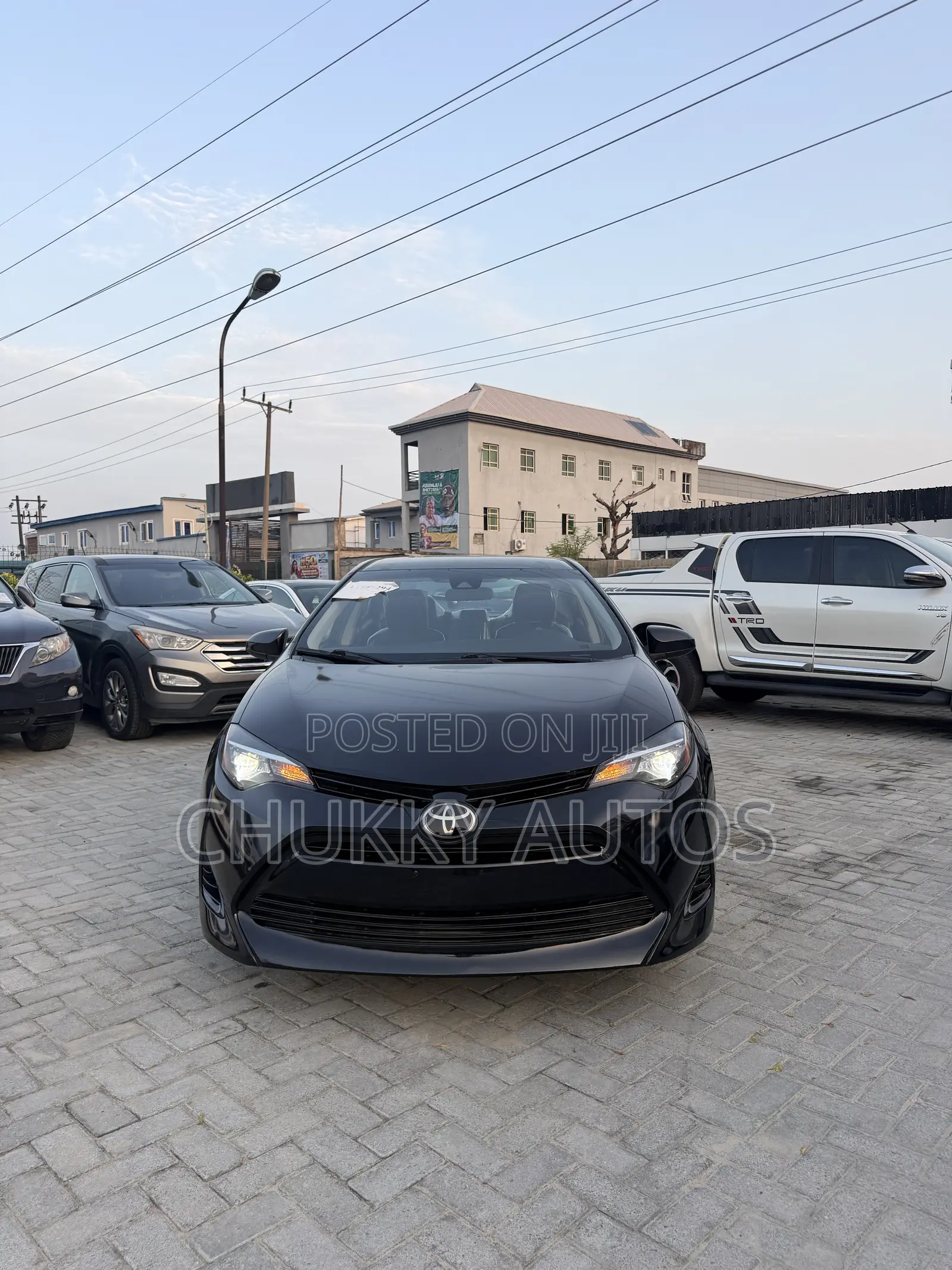 Toyota Corolla LE 4dr Sedan (1.8L 4cyl CVT) 2017 Black