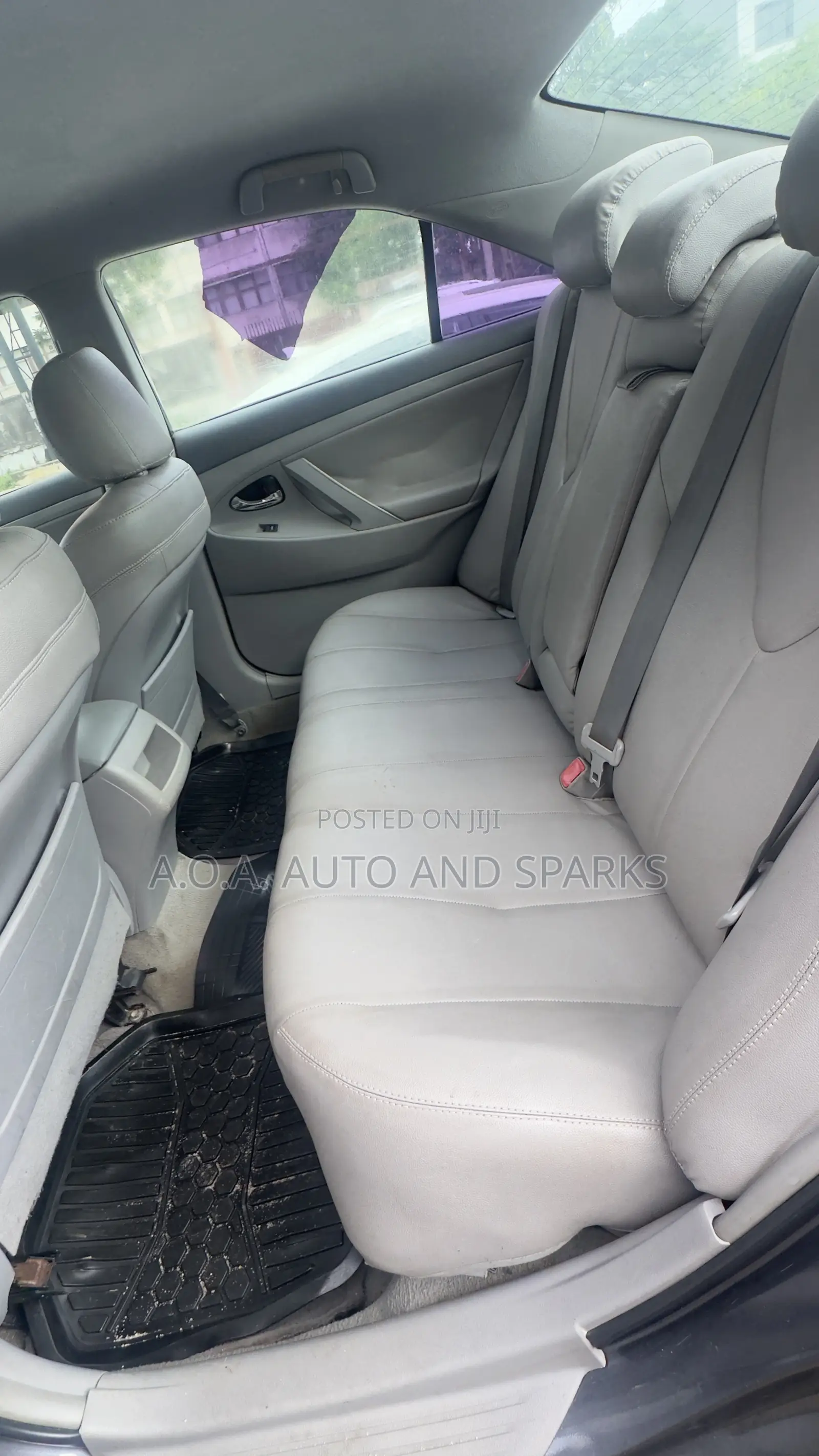Toyota Camry 2011 Gray