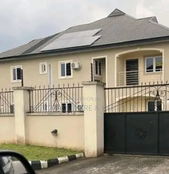 4bdrm Block of Flats in Ewat Housing Estate for sale