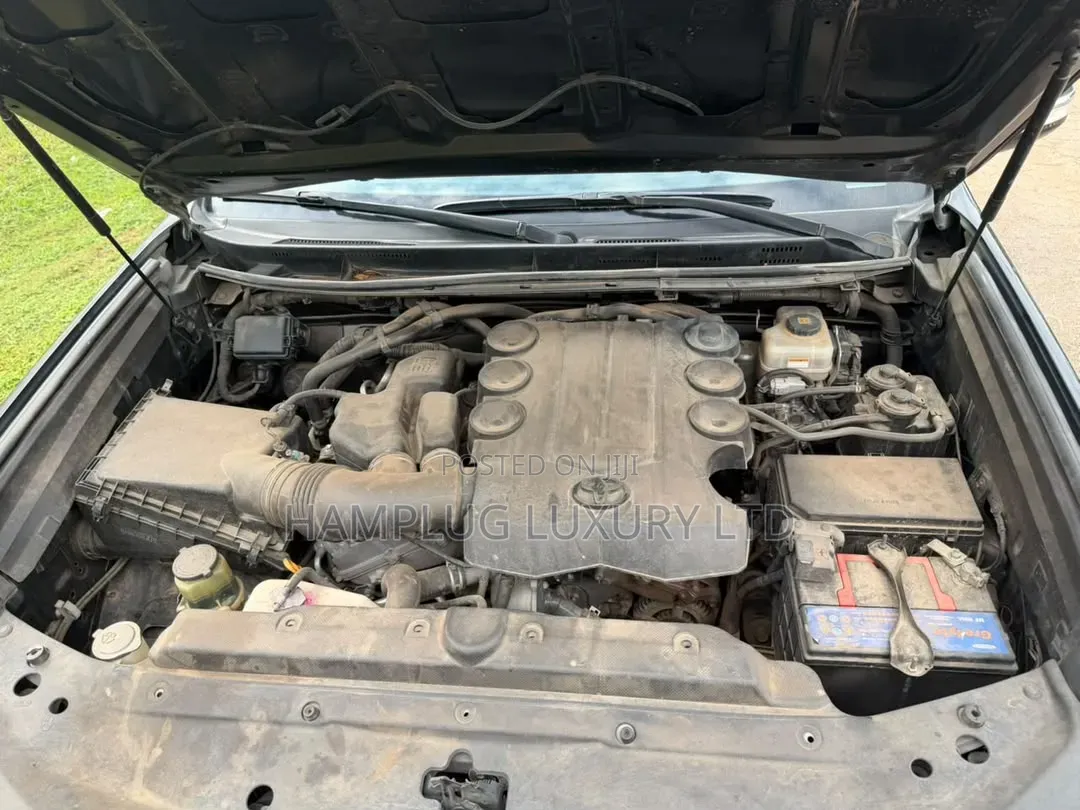 Toyota Land Cruiser Prado 2022 Black