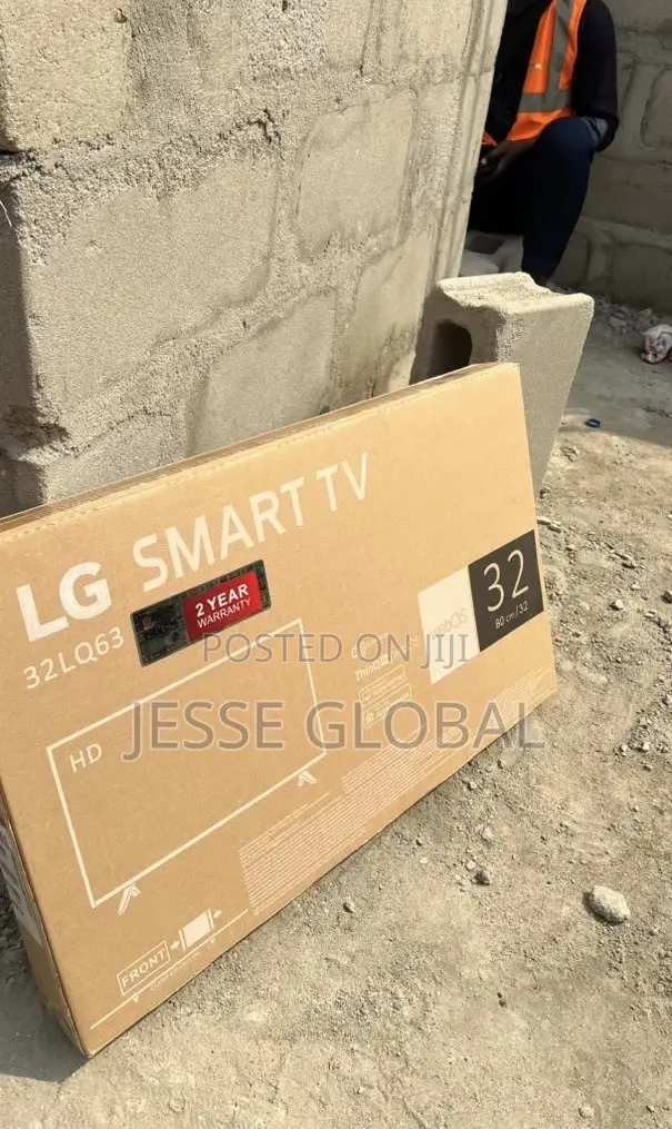 LG 32-Inch Smart TV for Apartment