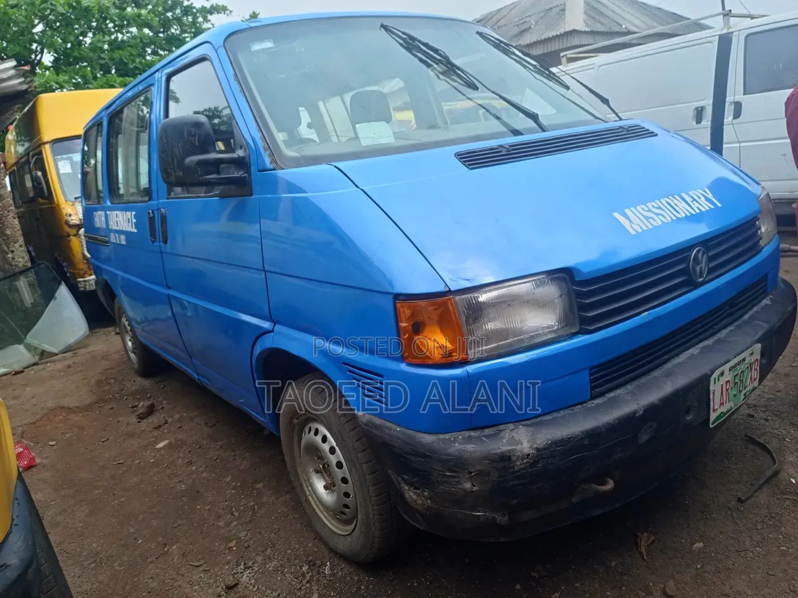 Volkswagen Transporter 2000 Blue