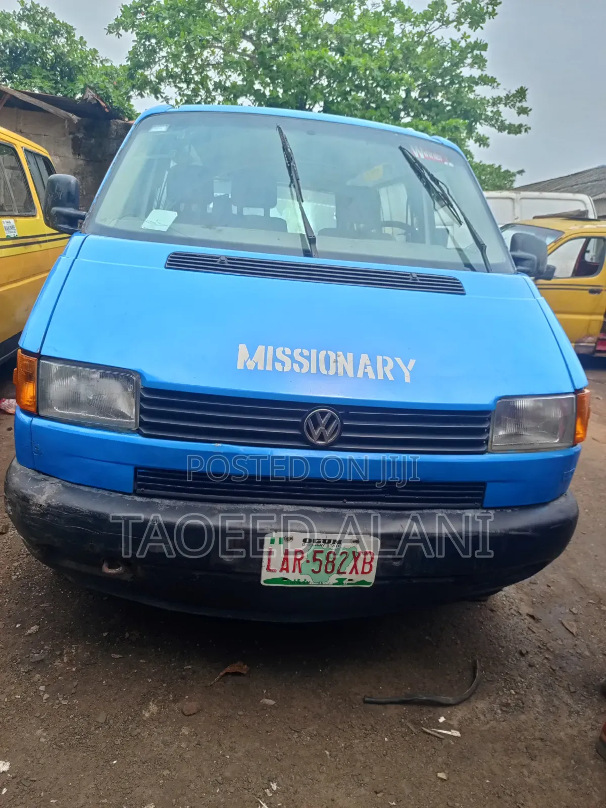 Volkswagen Transporter 2000 Blue