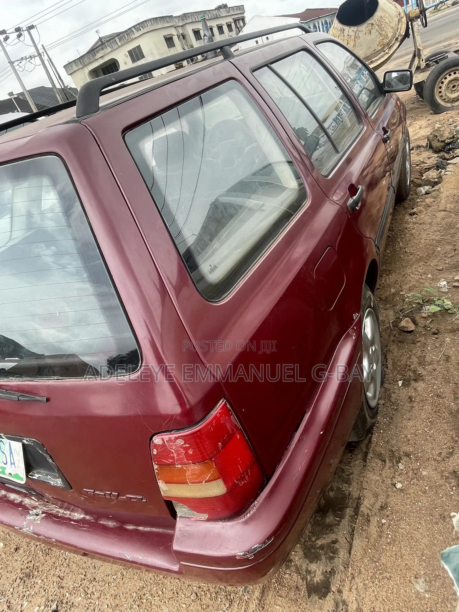 Volkswagen Golf 2000 Burgundy
