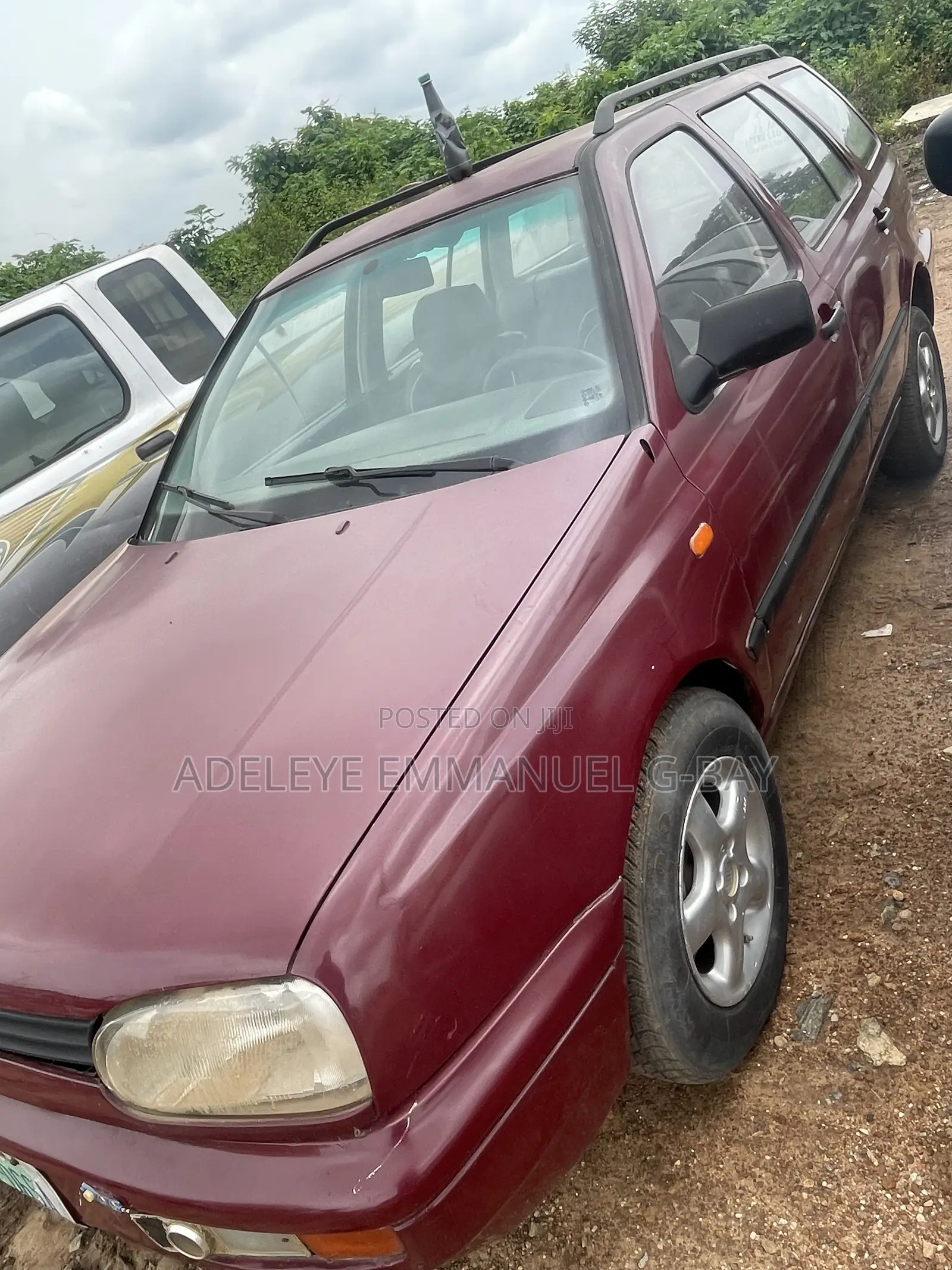 Volkswagen Golf 2000 Burgundy