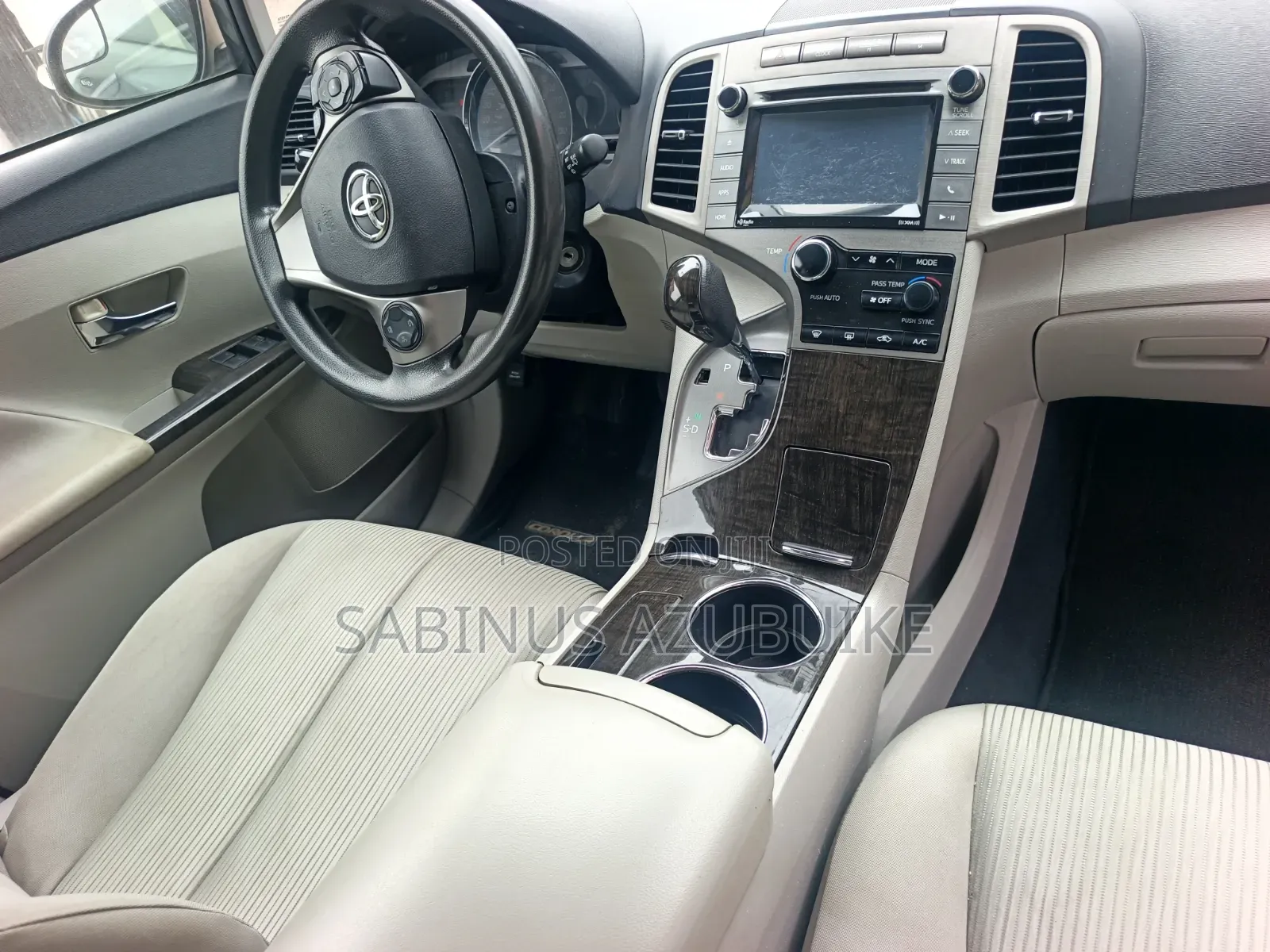 Toyota Venza LE 2015 Gray