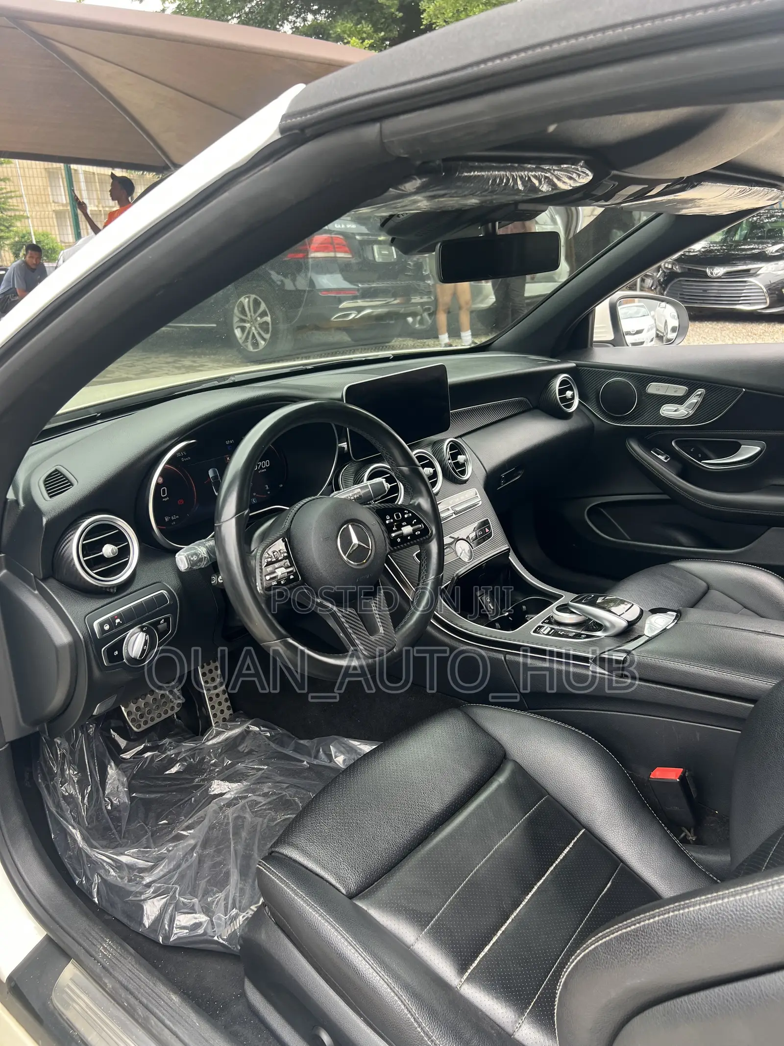 Mercedes-Benz C300 2020 White