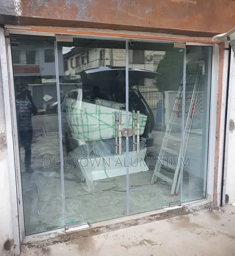 10mm Tempered Glass Shop Entrance Door With Fixed Sides