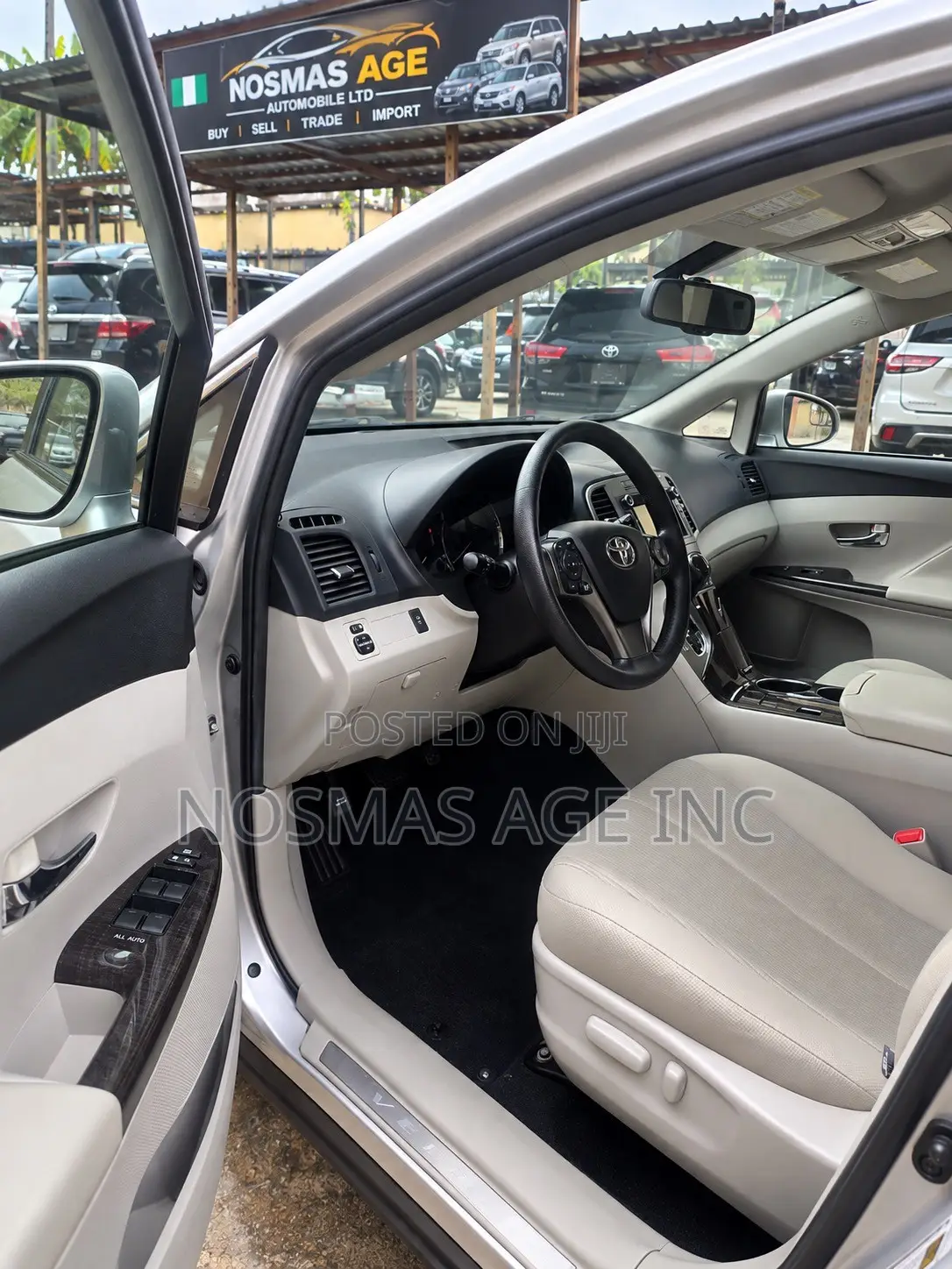 Toyota Venza XLE 2013 Silver