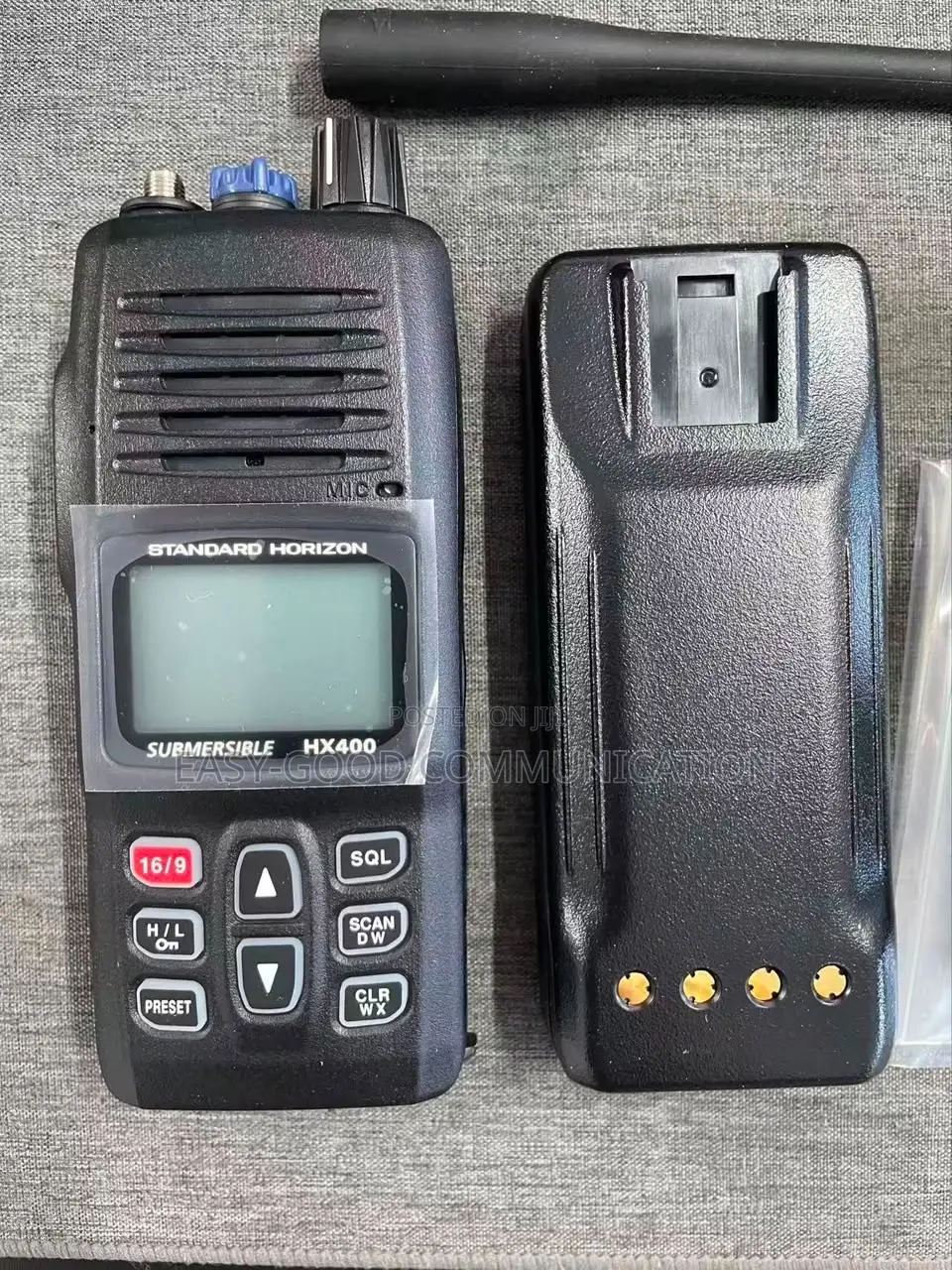 Standard Horizon HX400IS Handheld VHF Marine
