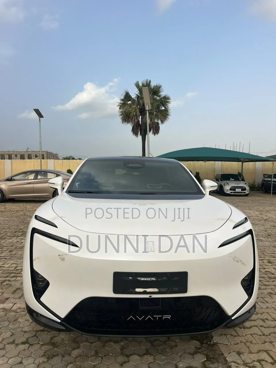 New Avatr 11 2025 White
