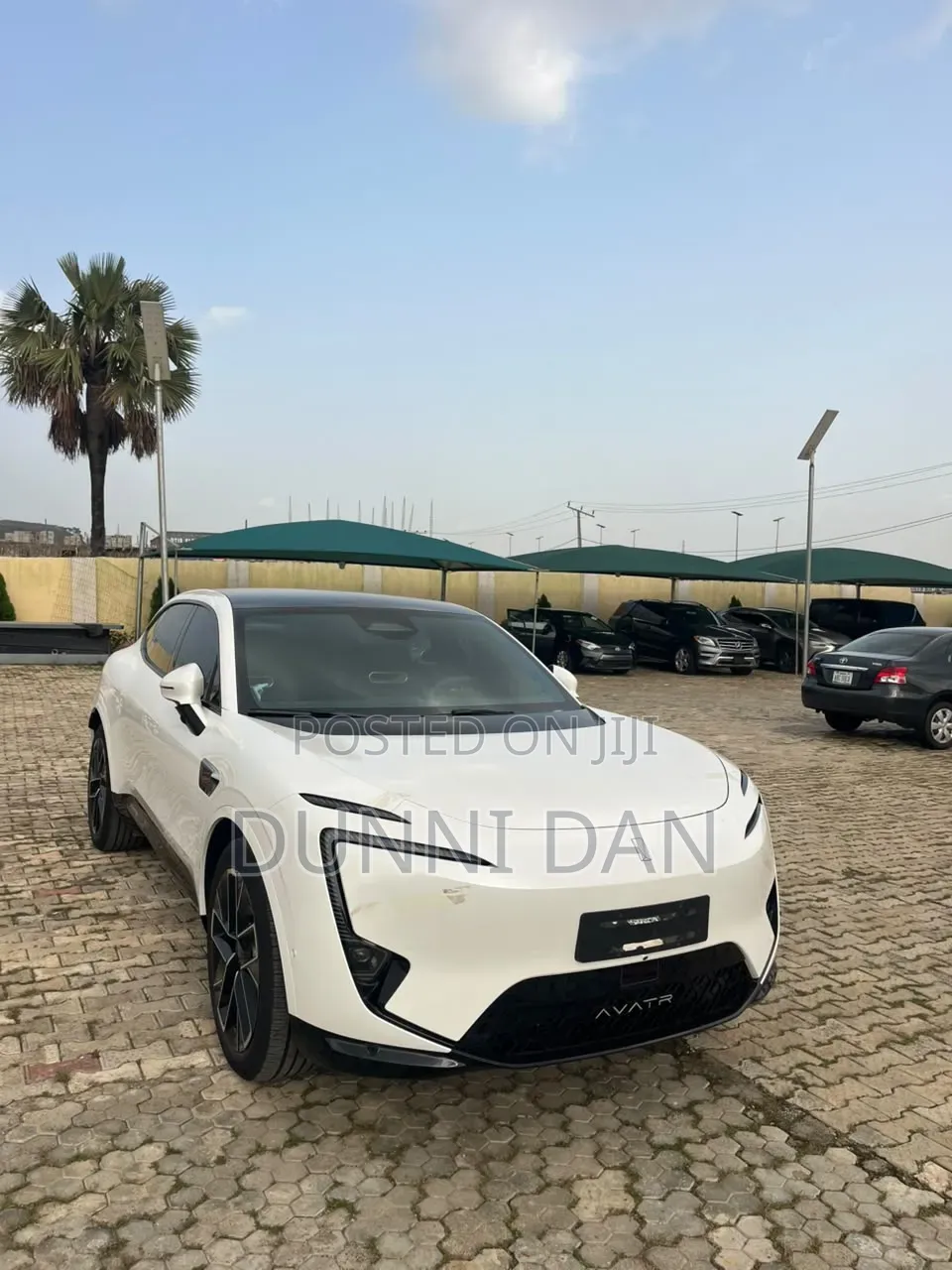 New Avatr 11 2025 White
