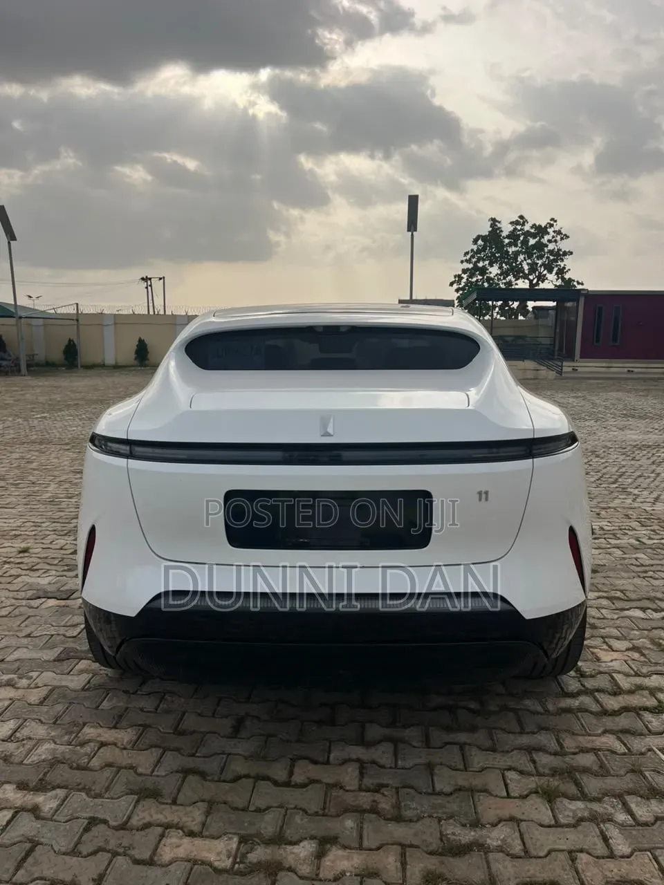 New Avatr 11 2025 White