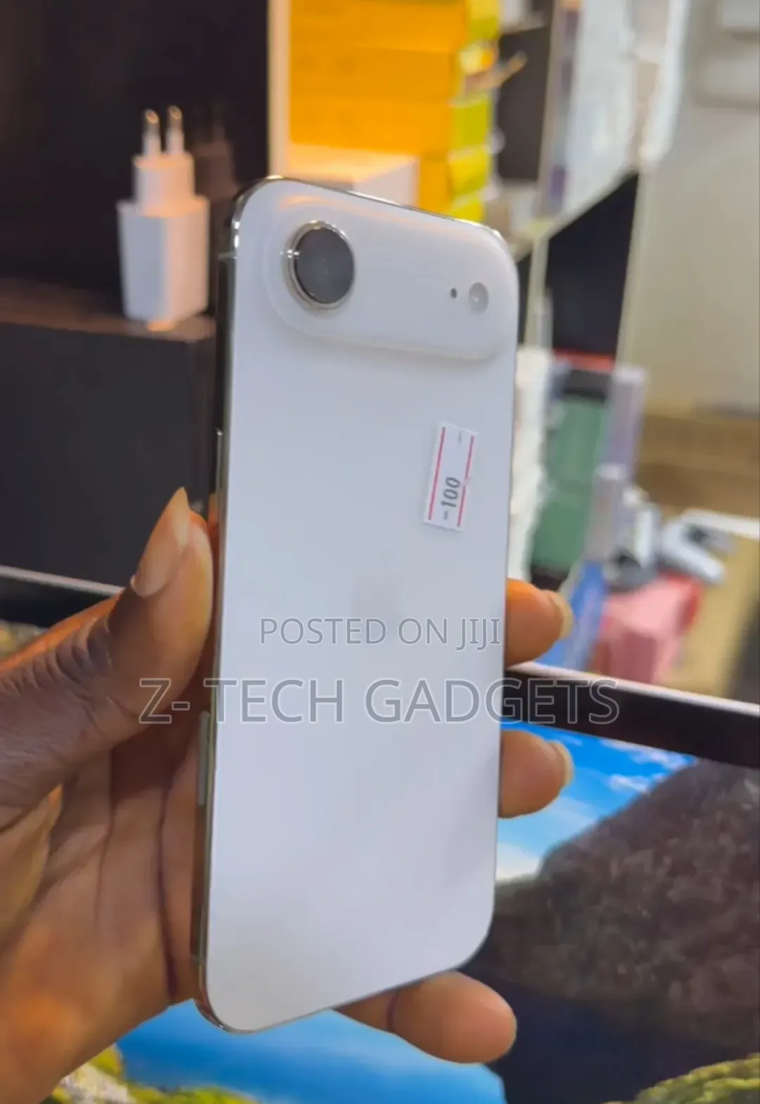 New Apple iPhone Air 256 GB Gold