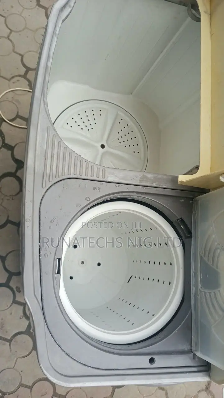 Heavy Duty Hisense Manual 10KG Washing Machine and Spinner